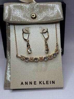 Anne Klein Gold-Tone Crystal Necklace and Drop Earrings Set - Gold/Clear